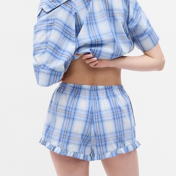 GAP Poplin Ruffled PJ Shorts - Picture 2 of 5